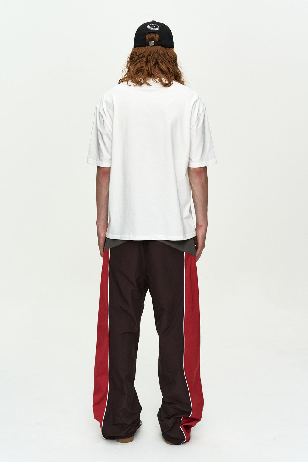 Andersson Bell - (essential) Unisex Heart T-Shirt (White) product image 4 | TRAB K-Fashion Australia