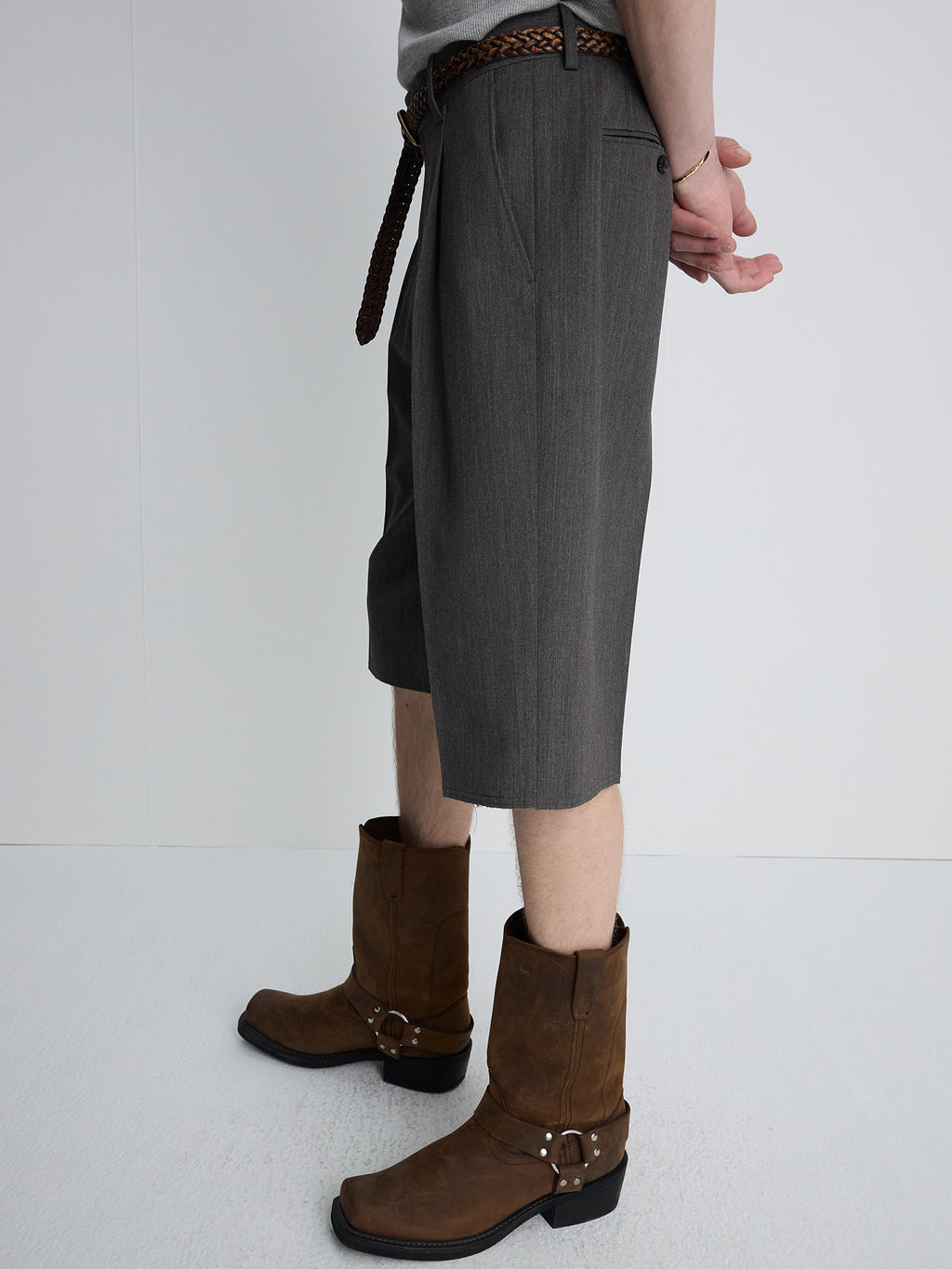 Tonywack - Raw-Cut Wool Pleated Tailored Shorts (Melange Grey) product image 7 | TRAB K-Fashion Australia
