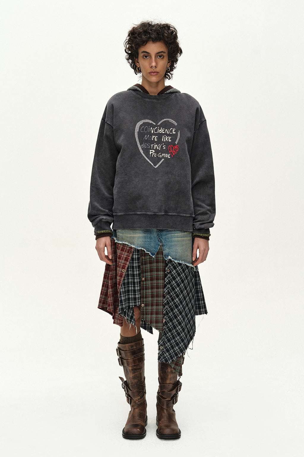 Andersson Bell - (essential) Unisex Heart Fix Sweatshirt (charcoal) (Charcoal) product image 3 | TRAB K-Fashion Australia