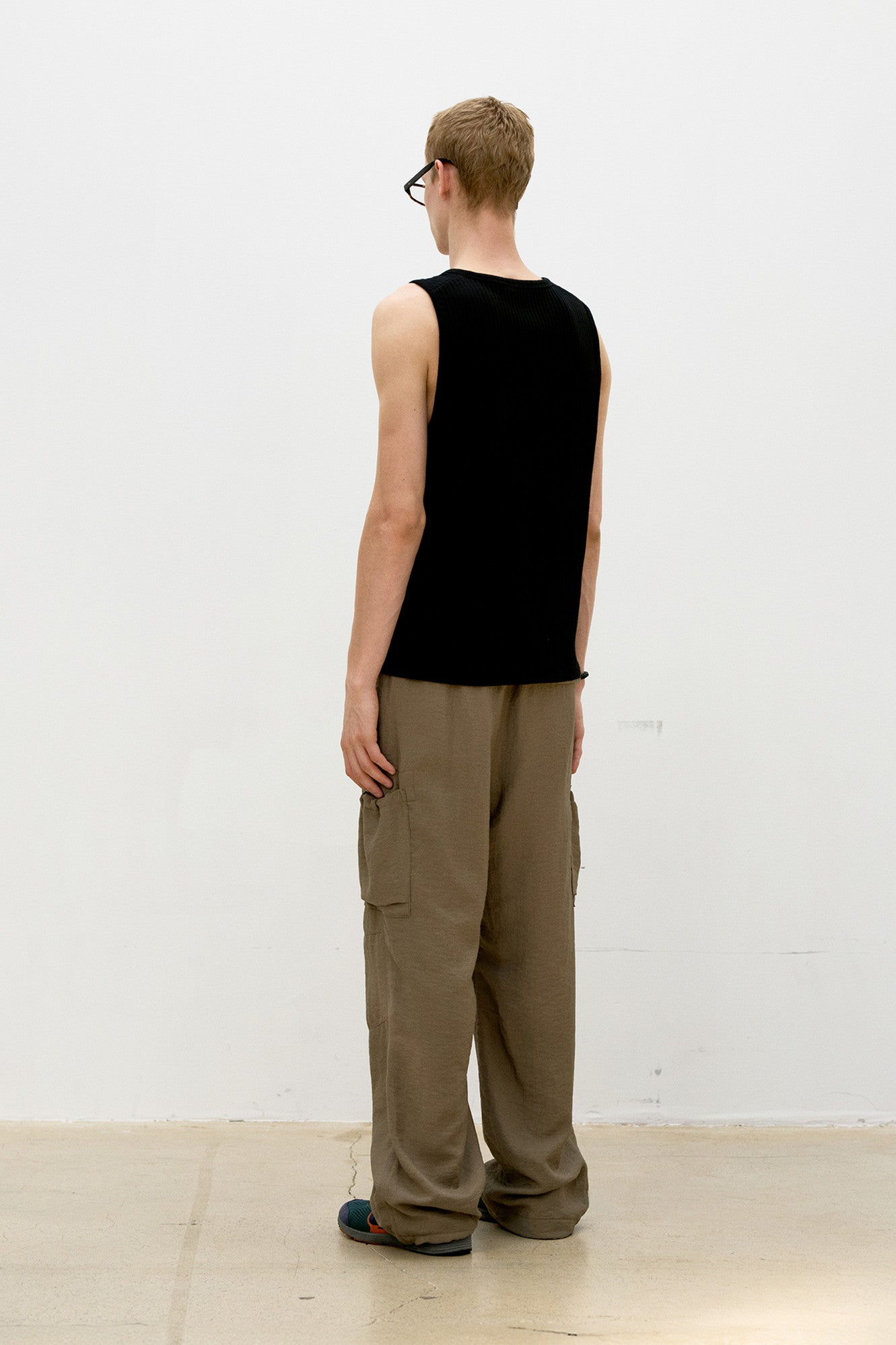 Coor - Scoop-Neck Ribbed Sleeveless (Black) product image 4 | TRAB K-Fashion Australia