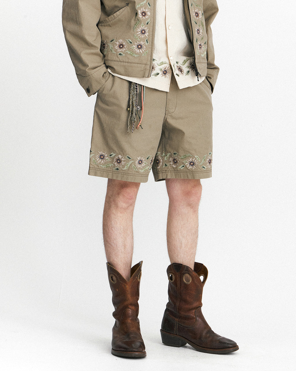 Eastlogue - Embroidery Easy Shorts (Sand) product image 7 | TRAB K-Fashion Australia