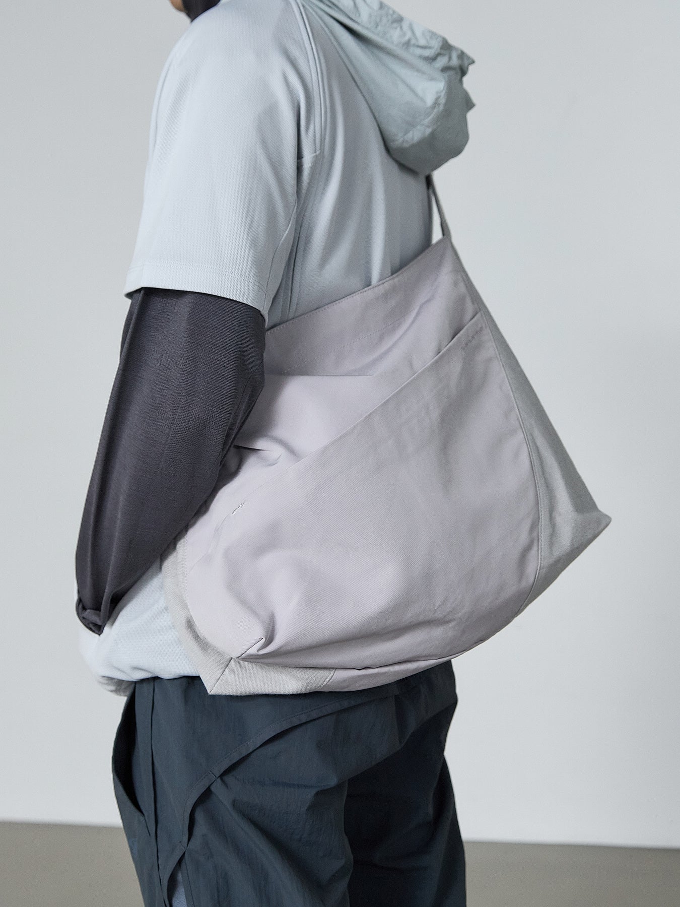 San San Gear - Alter Tote Bag (Grey) product image 3 | TRAB K-Fashion Australia