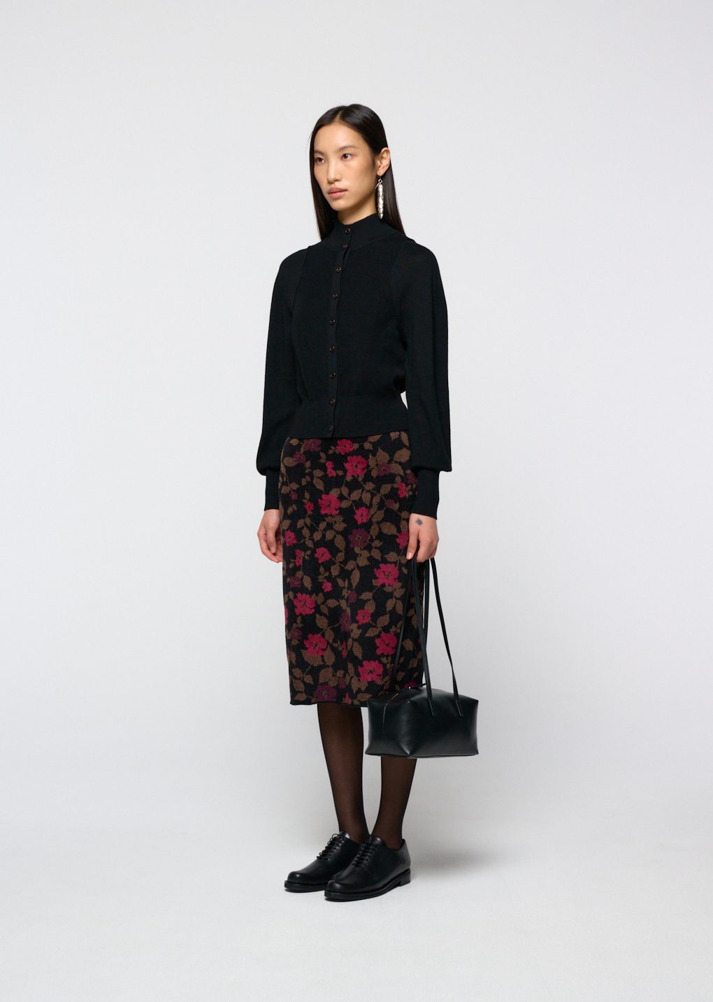 Amomento - Blocking button up cardigan (Black) product image 3 | TRAB K-Fashion Australia
