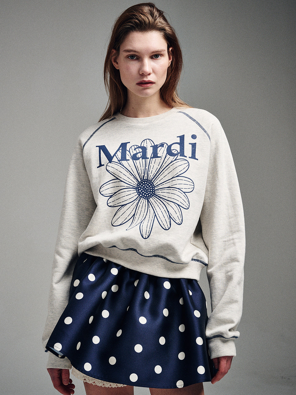 Mardi Mercredi - Sweatshirt Raglan Flowermardi (Oatmeal Blue) product image 1 | TRAB K-Fashion Australia