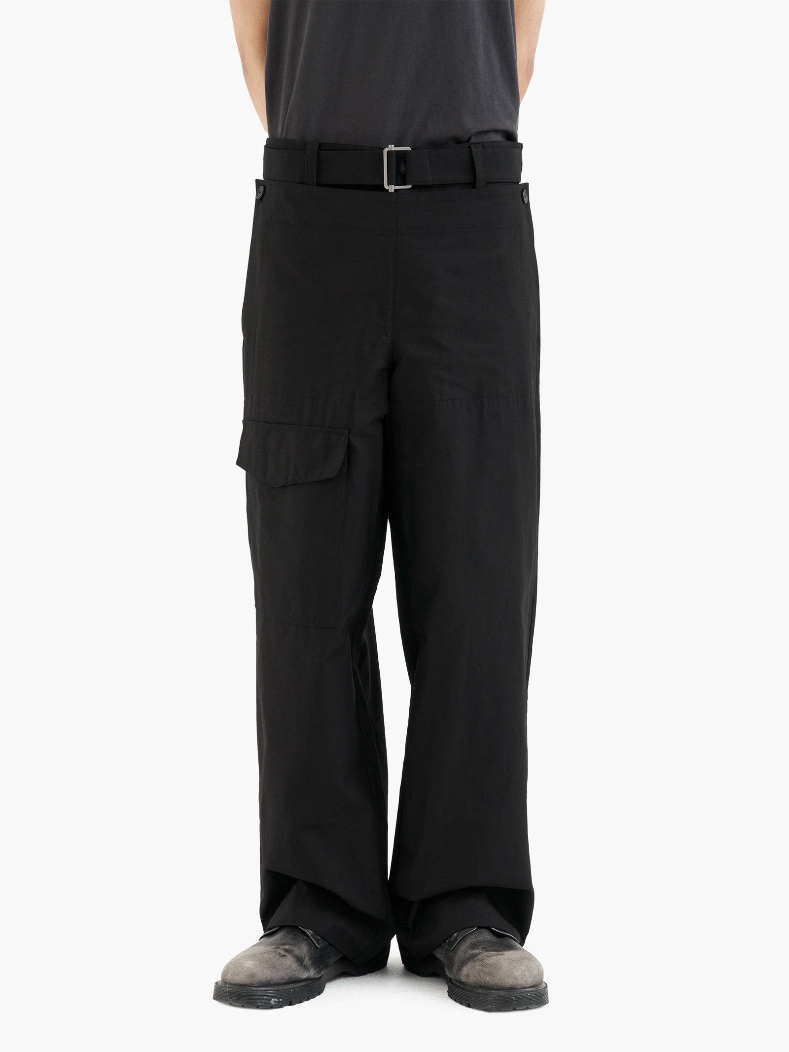 Jiyong Kim - Double Front Trousers (Black) product image 4 | TRAB K-Fashion Australia