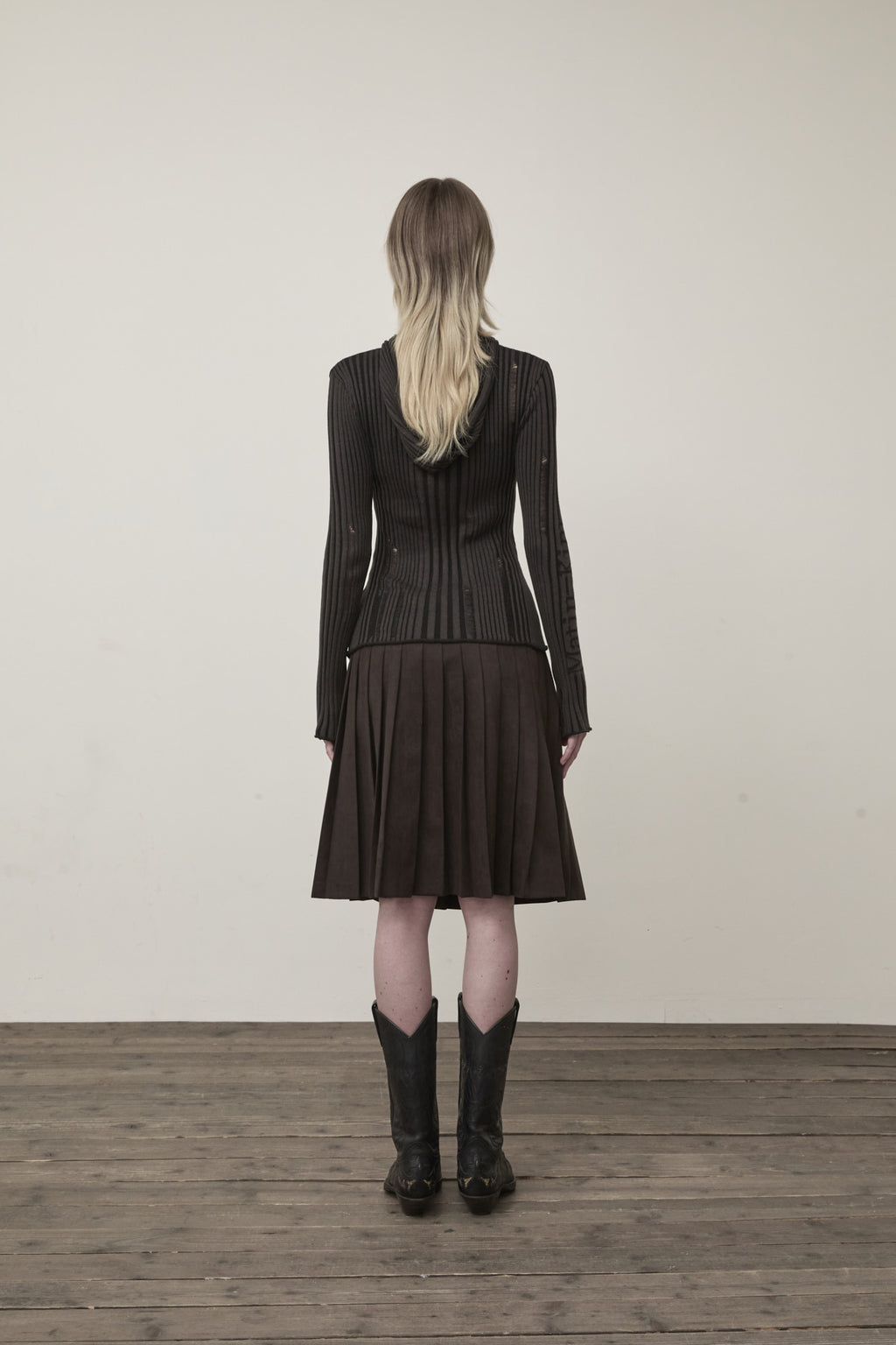 Matin Kim - Logo Point Damage Slim Hoody Cardigan (Charcoal) product image 7 | TRAB K-Fashion Australia