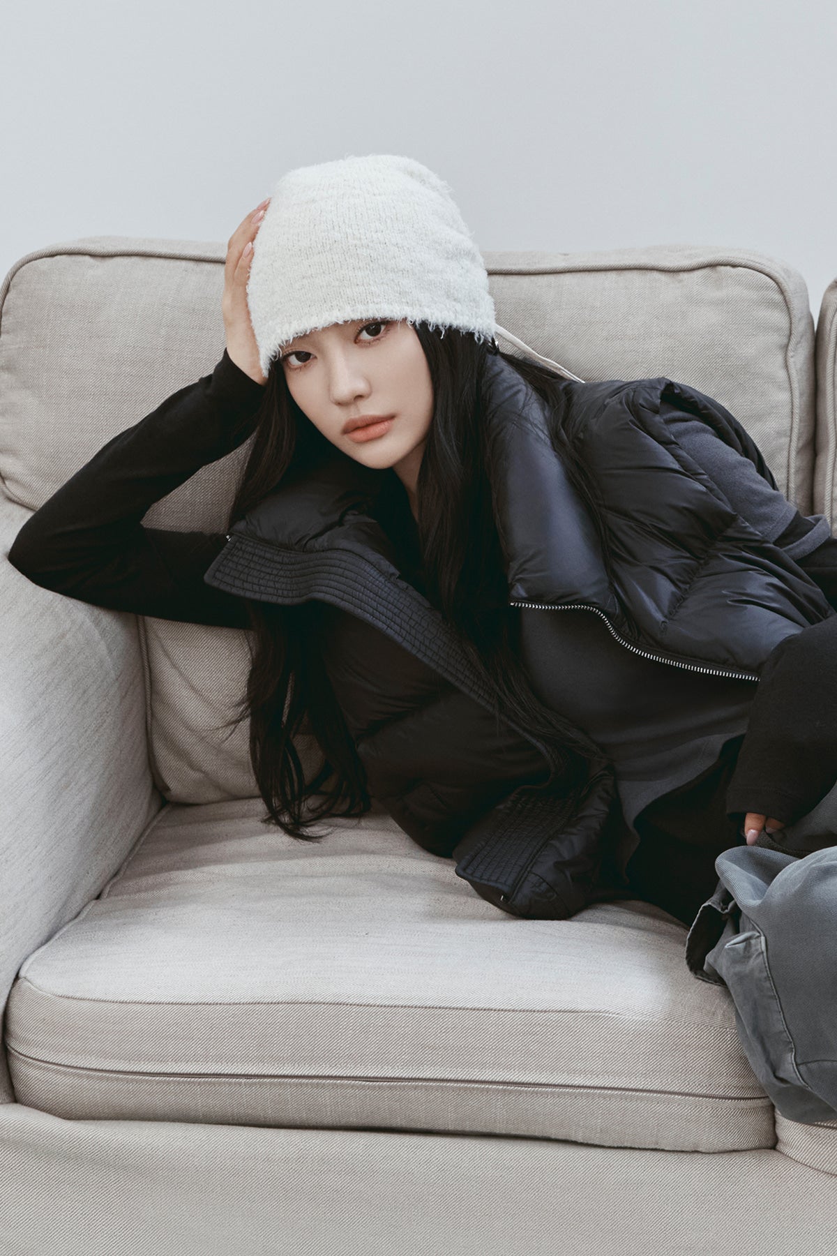 Matin Kim - Ribbon Tie Knit Beanie (Ivory) product image 1 | TRAB K-Fashion Australia