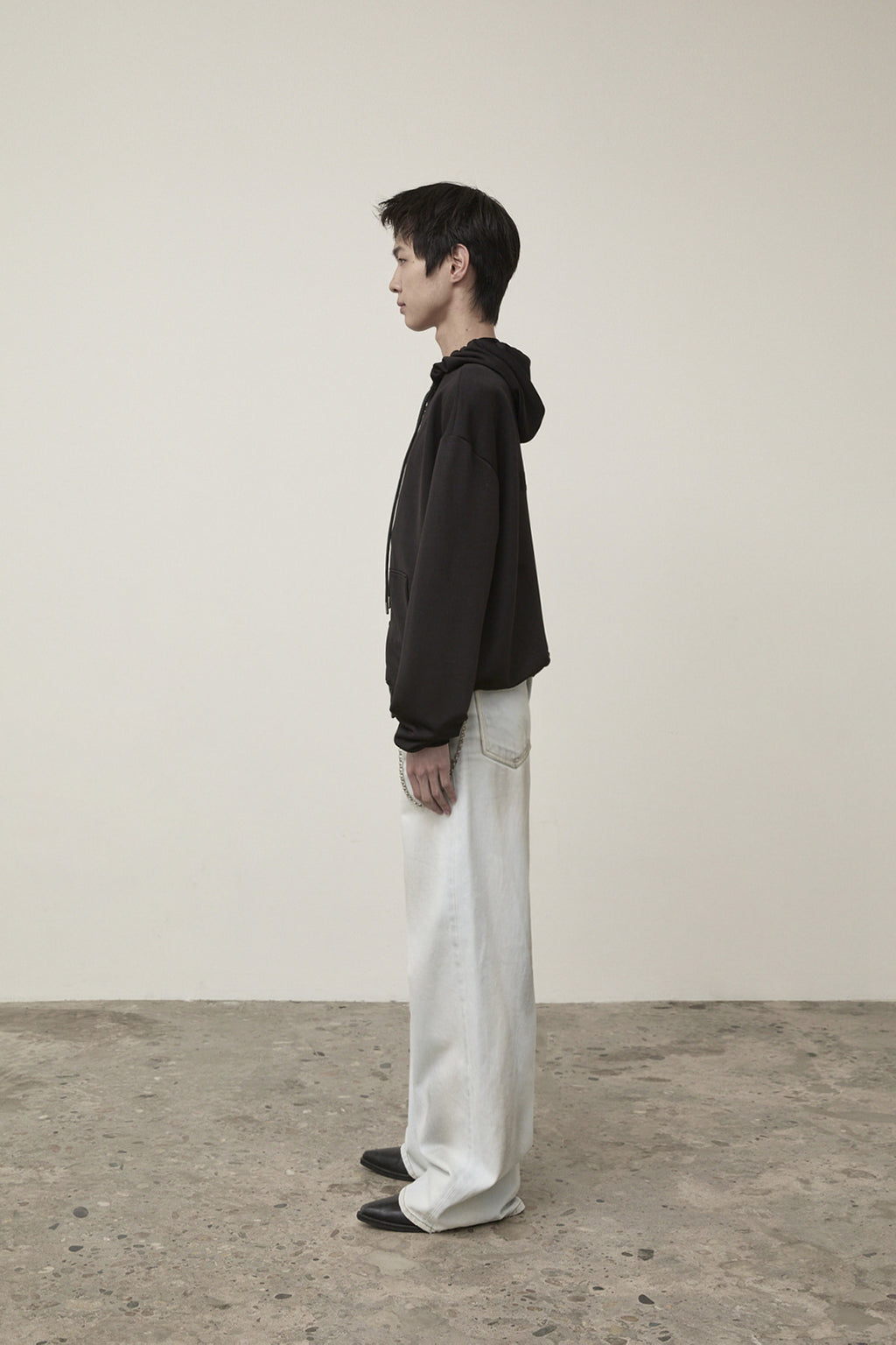 Matin Kim - Back Logo Glitter Hoody Zip Up (Black) product image 6 | TRAB K-Fashion Australia