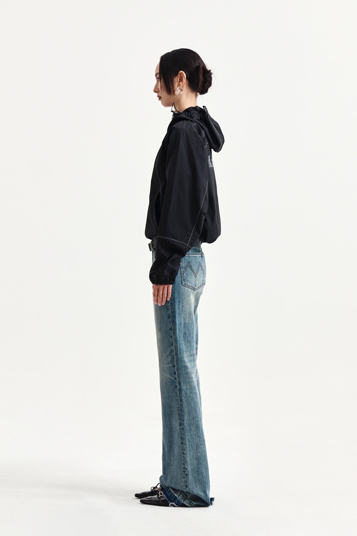Matin Kim - Cropped Back Logo Hoody Wind Breaker (Black) product image 7 | TRAB K-Fashion Australia