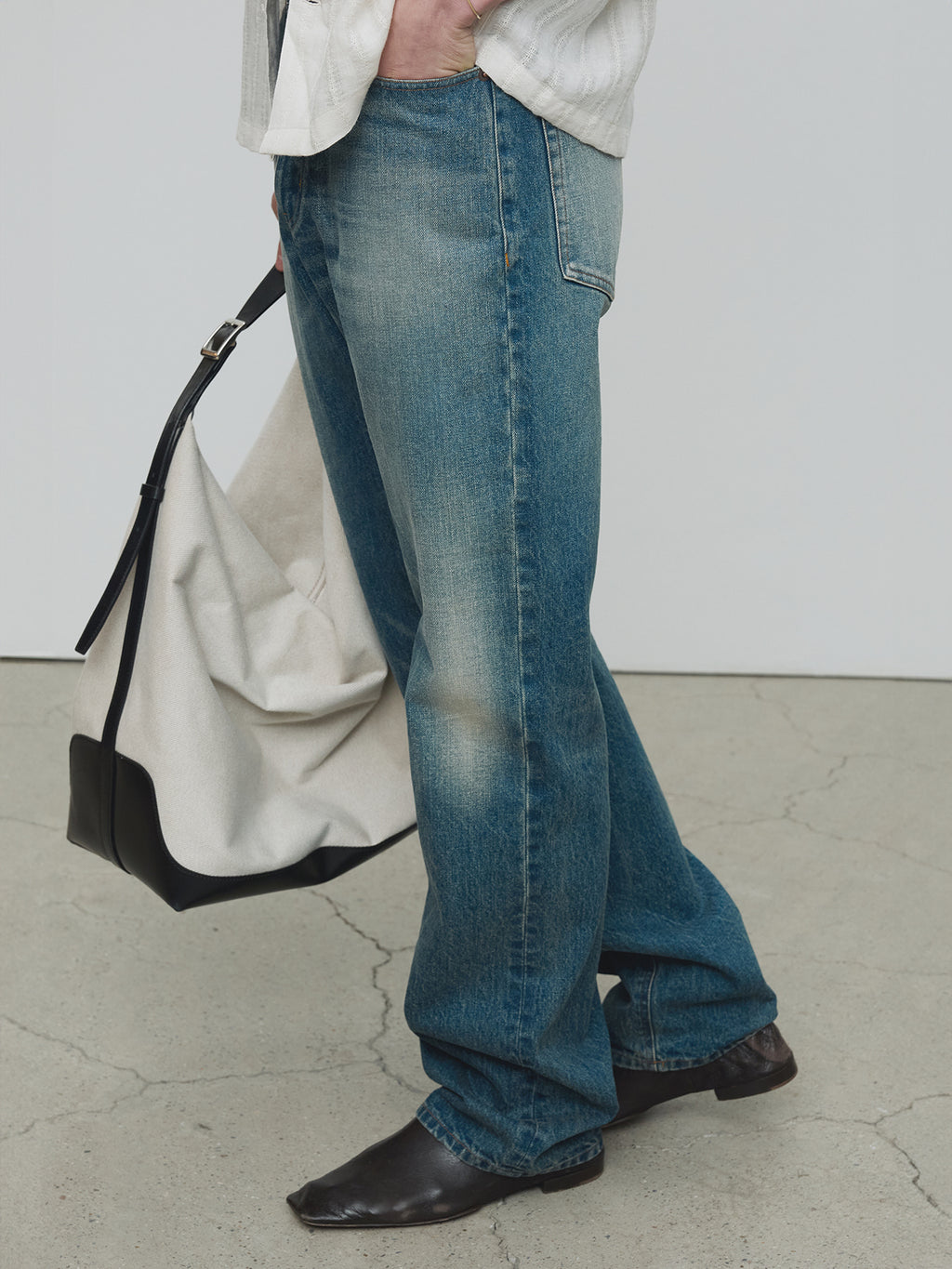 Tonywack - Slim Straight Denim Jeans (Vintage Washed Blue) product image 4 | TRAB K-Fashion Australia