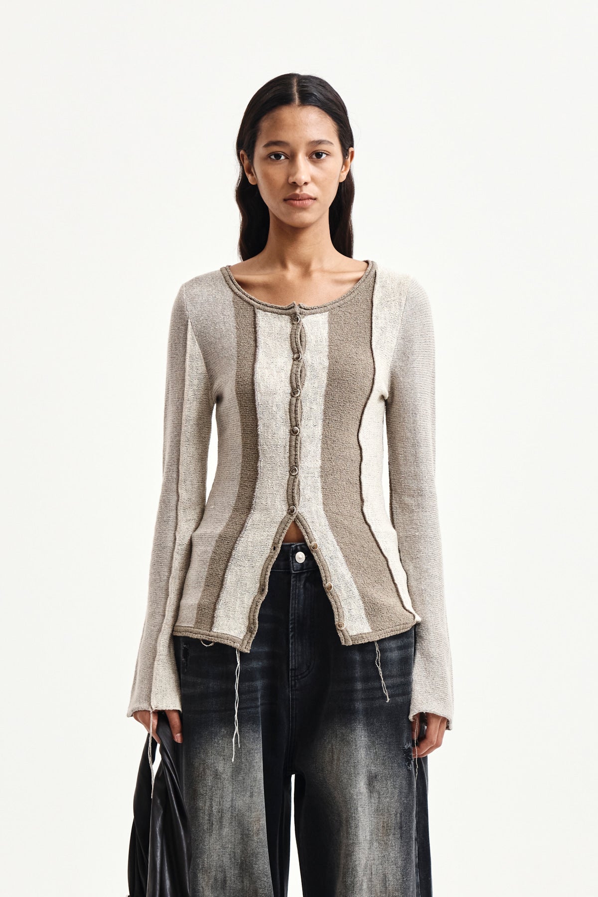 Matin Kim - Color Block Slim Knit Cardigan (Beige) product image 6 | TRAB K-Fashion Australia