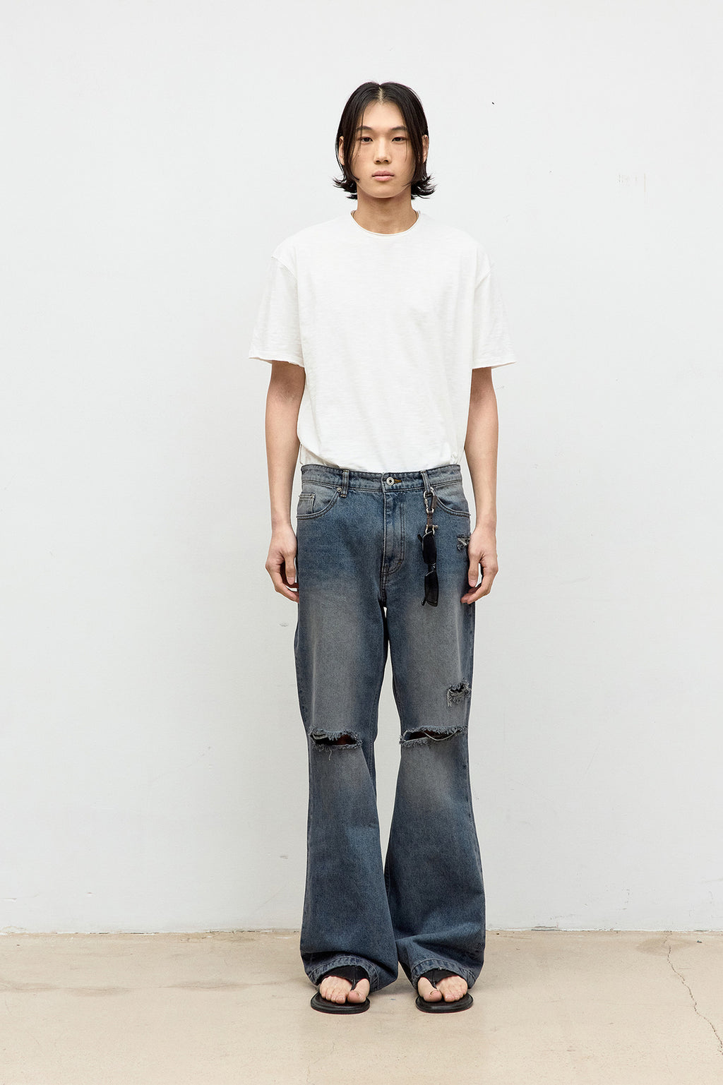Coor - Low-Cut Cotton Slub T-Shirt (Offwhite) product image 2 | TRAB K-Fashion Australia