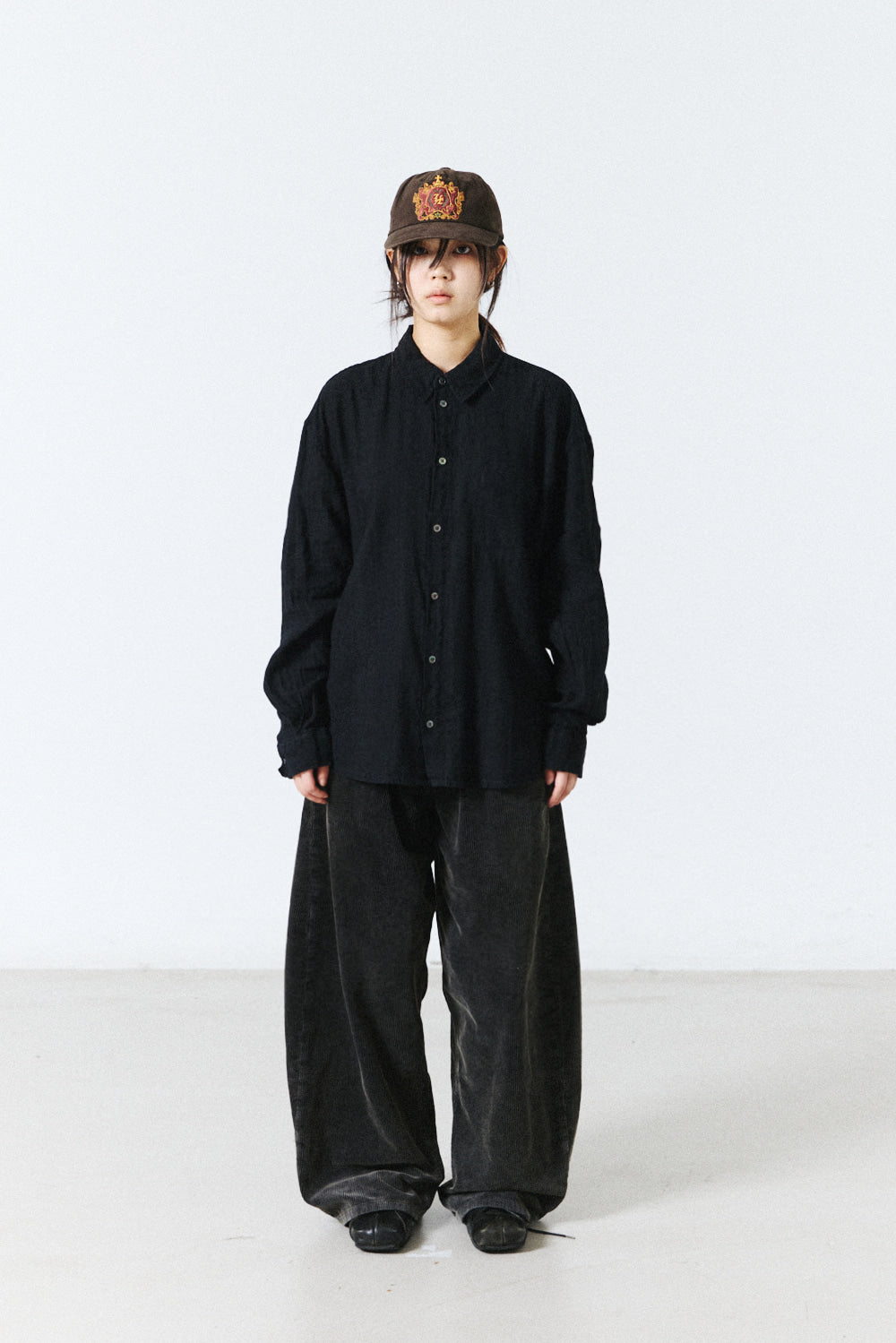 Hatchingroom - Classic Shirt Shadow Stripe (Black) product image 10 | TRAB K-Fashion Australia