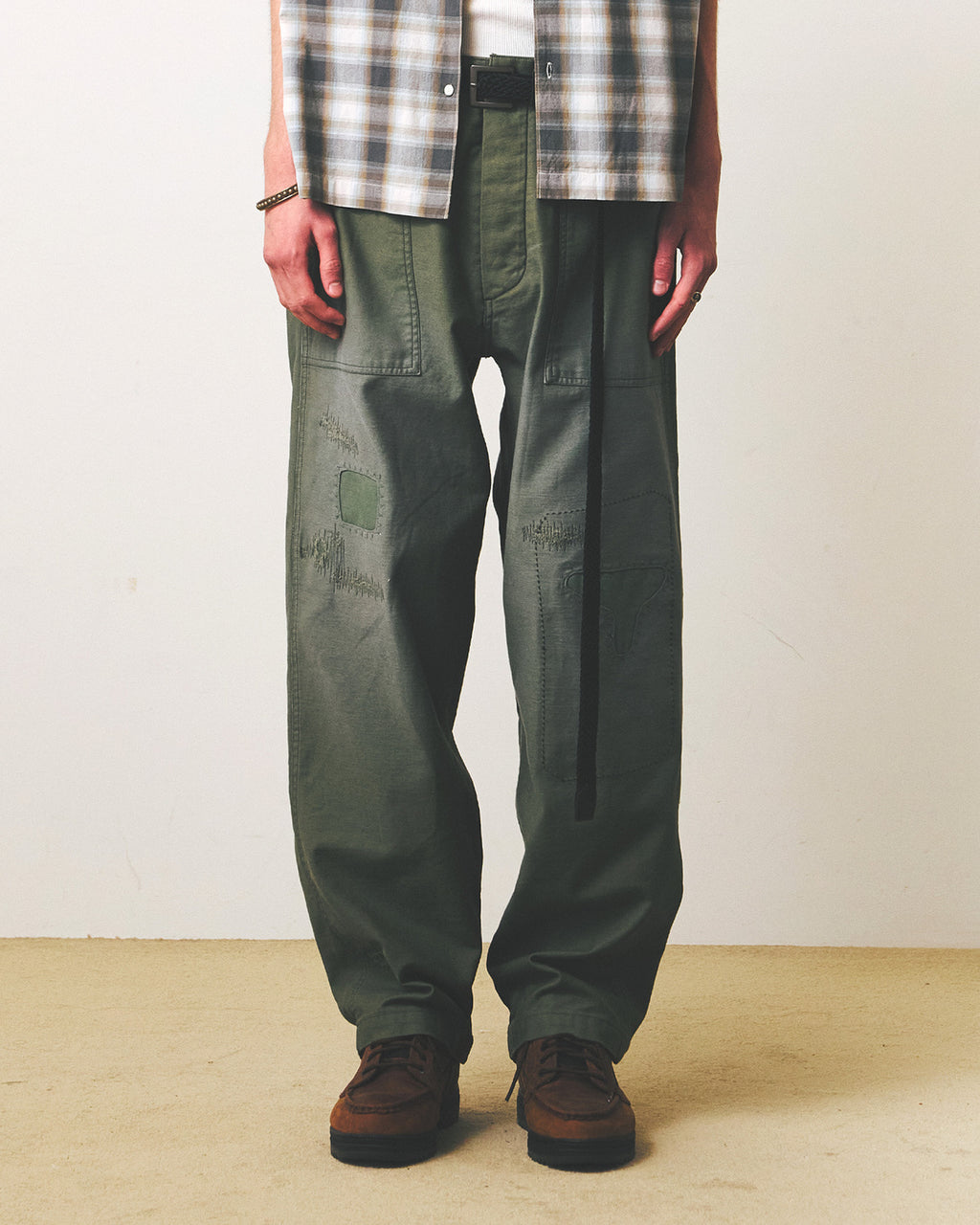 Eastlogue - Damaged Fatigue Pants (Olive Backsatin) product image 2 | TRAB K-Fashion Australia