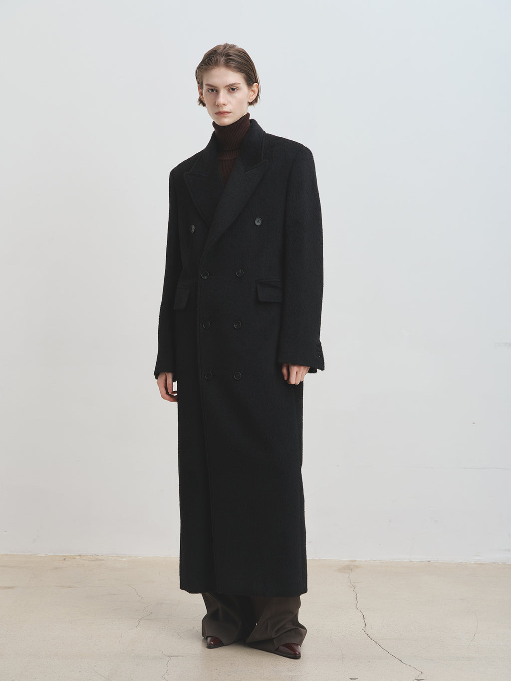 Tonywack - Wool And Alpaca Fitted Double-Breasted Maxi Coat (Black) product image 8 | TRAB K-Fashion Australia