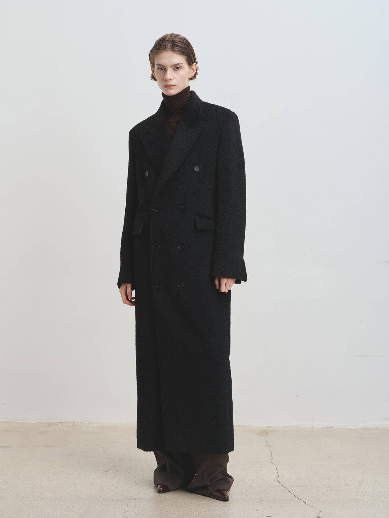 Tonywack - Wool And Alpaca Fitted Double-Breasted Maxi Coat (Black) product image 8 | TRAB K-Fashion Australia