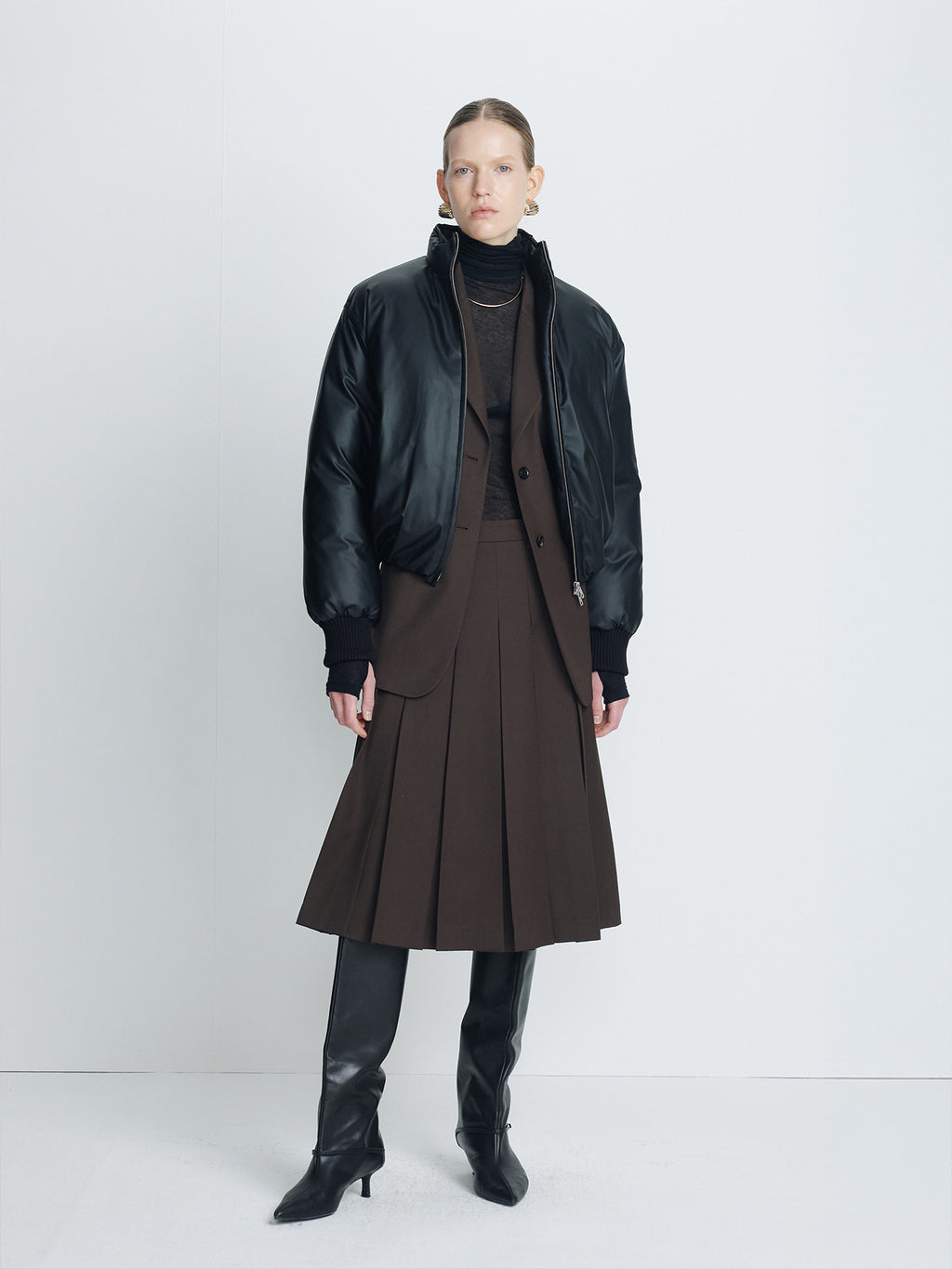 Tonywack - Cropped Padded Jacket (Black) product image 1 | TRAB K-Fashion Australia