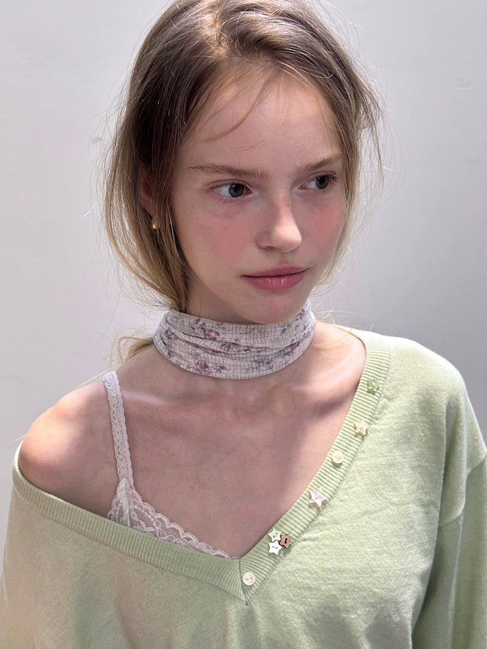 Margarin Fingers - Rose Scarf (Ivory) product image 1 | TRAB K-Fashion Australia