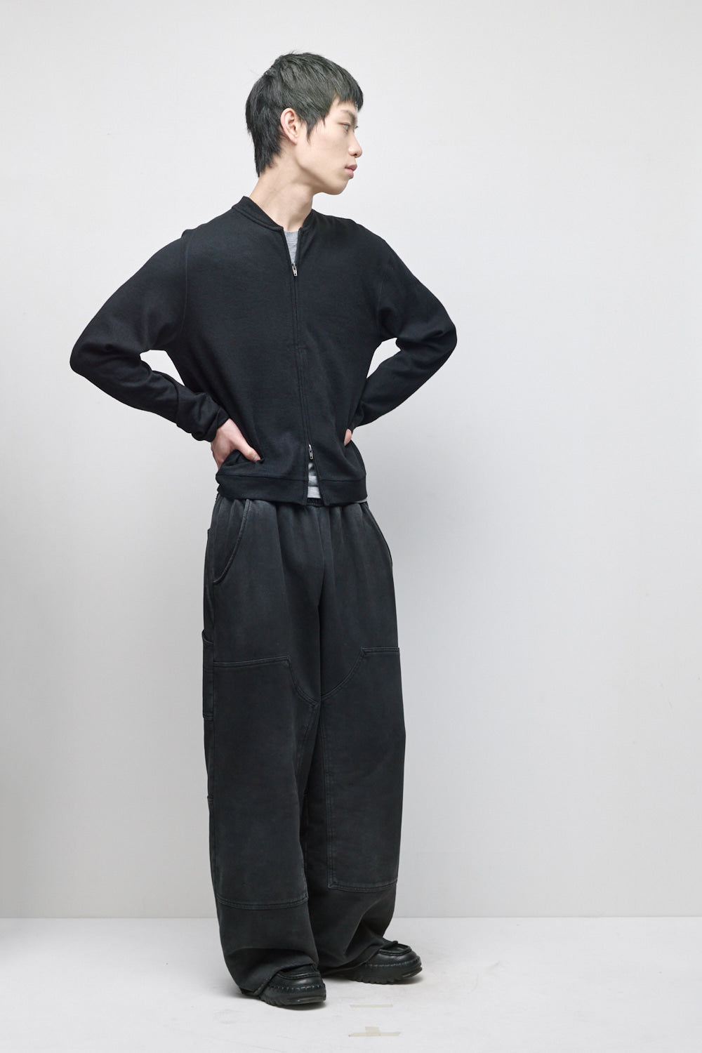 Hatchingroom - Double Knee Sweat Pants (Black) product image 14 | TRAB K-Fashion Australia