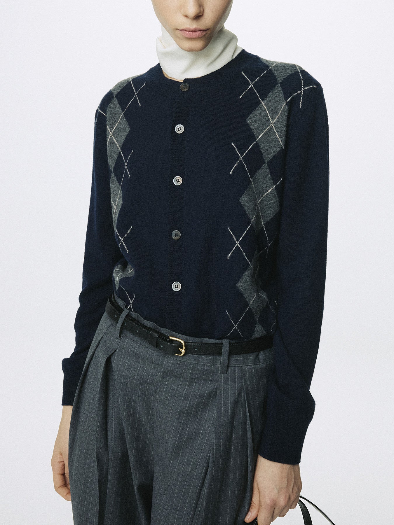 Tonywack - Merino Wool Argyle Cardigan (Navy/Grey) product image 7 | TRAB K-Fashion Australia