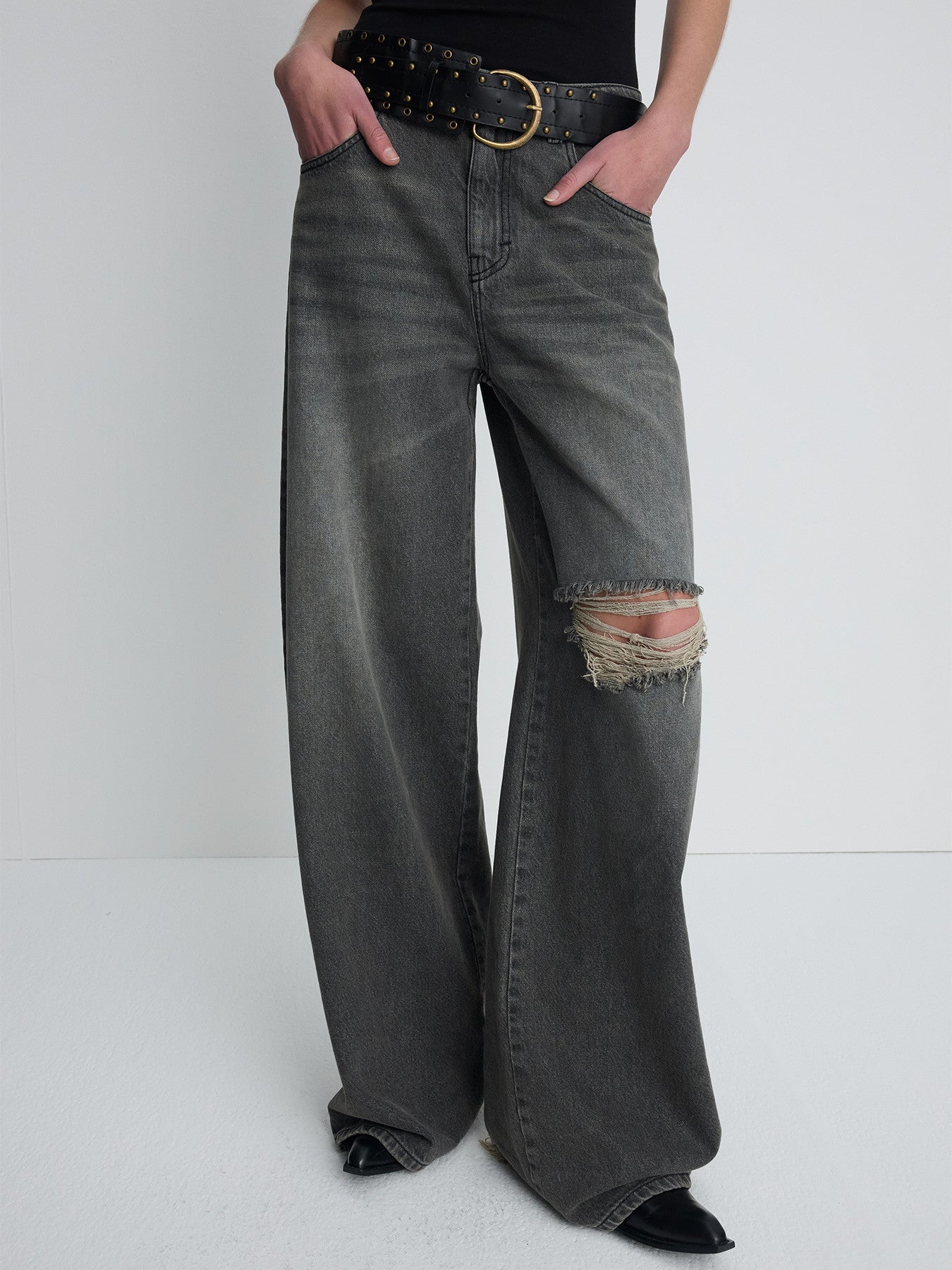 Tonywack - Distressed Wide-Leg Denim Jeans (Washed Black) product image 4 | TRAB K-Fashion Australia