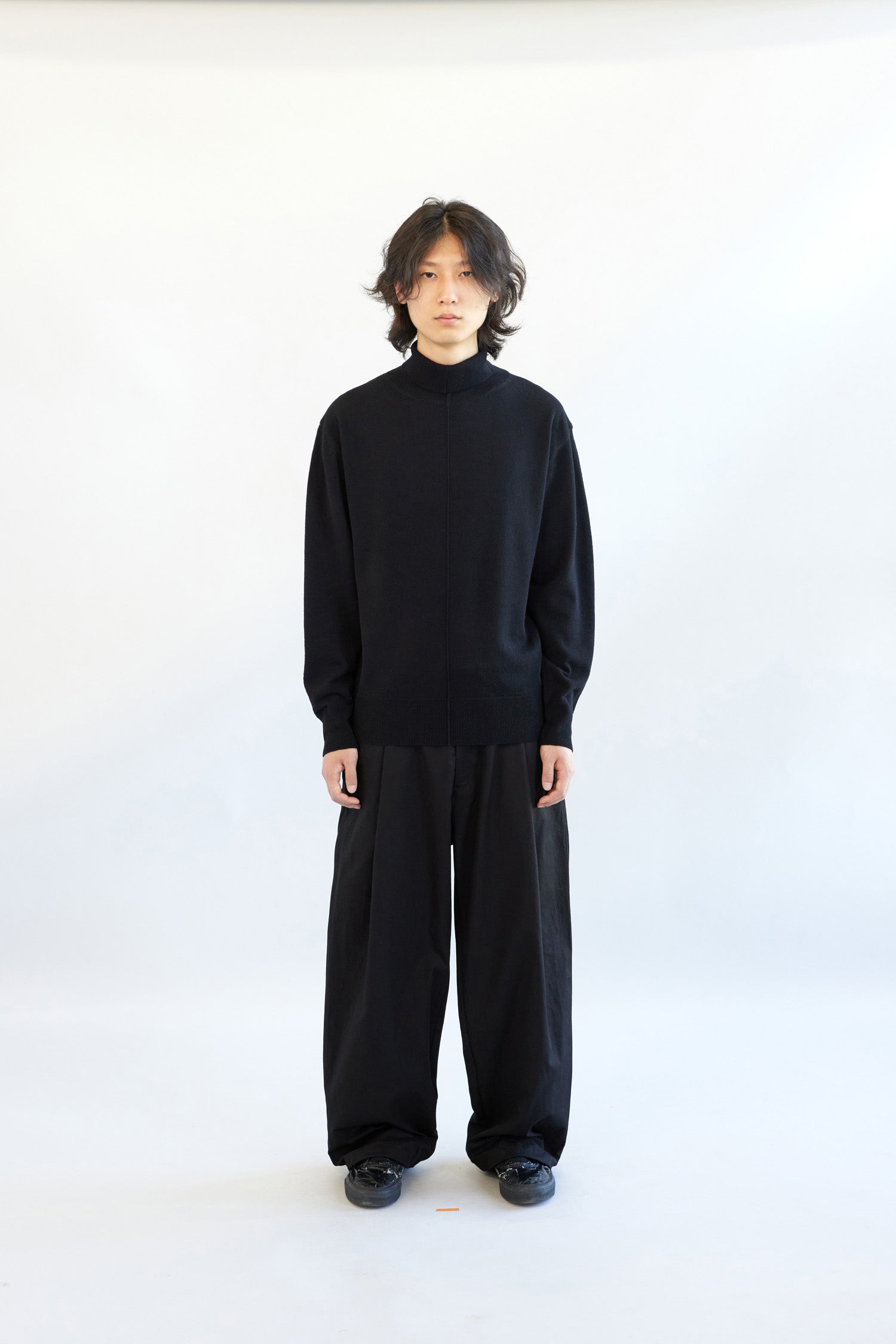 Hatchingroom - Turtleneck Knit (Black) product image 4 | TRAB K-Fashion Australia