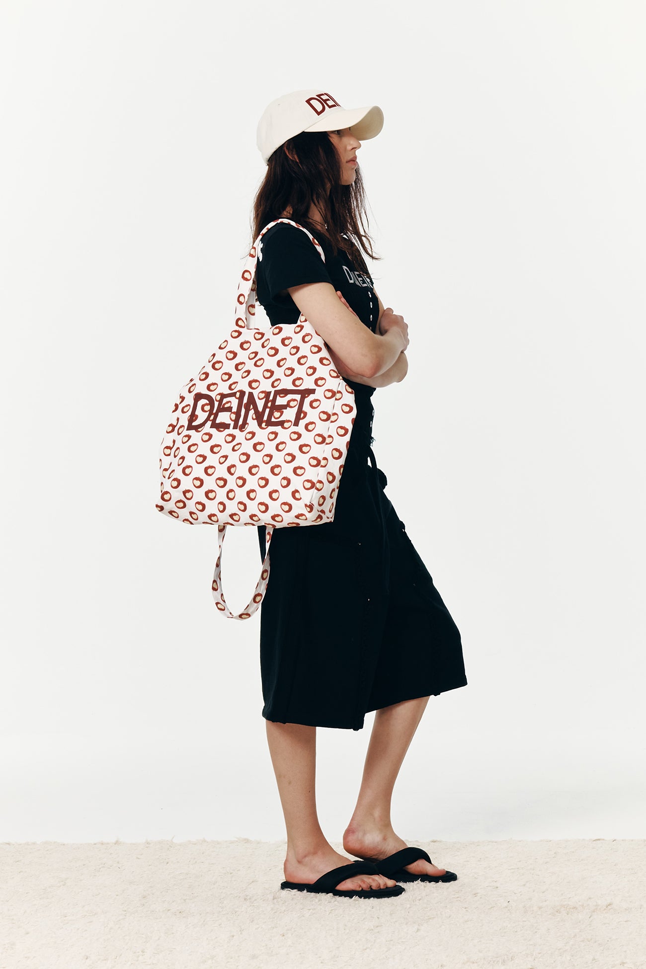 Deinet - Deinet Button Point Top (Black) product image 7 | TRAB K-Fashion Australia