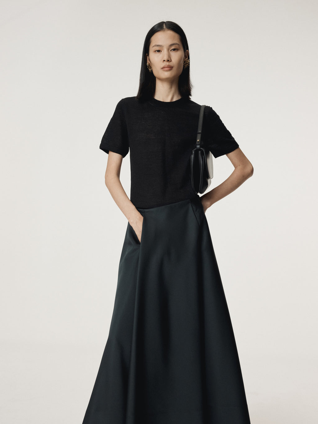 Recto - Circle Flare Skirt (Black) product image 7 | TRAB K-Fashion Australia