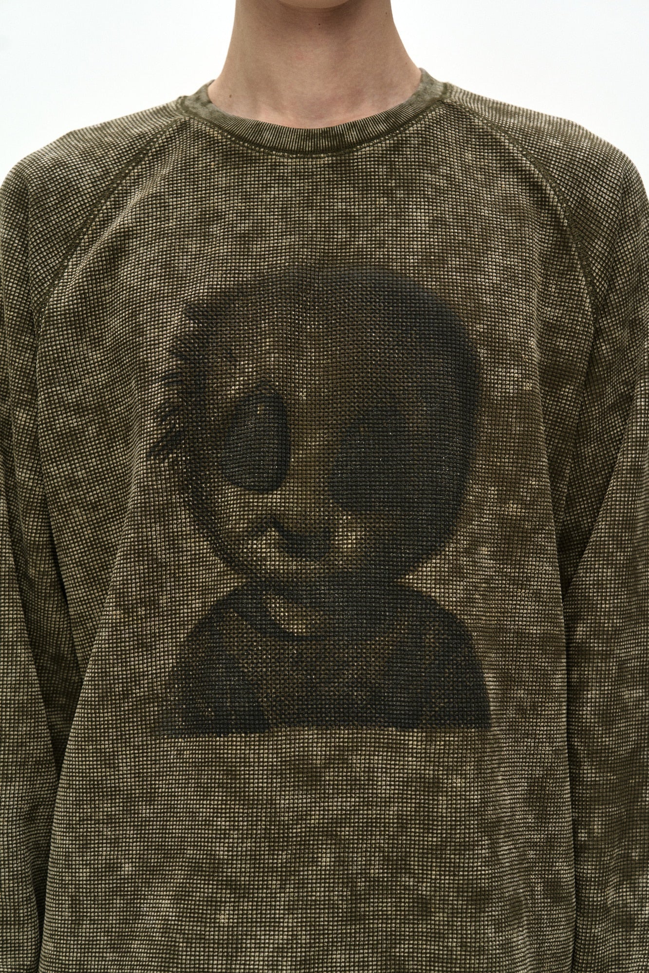 Andersson Bell - Unisex Alien Machinery Waffle Long Sleeve T-Shirt (washed Khaki) (Washed Khaki) product image 4 | TRAB K-Fashion Australia