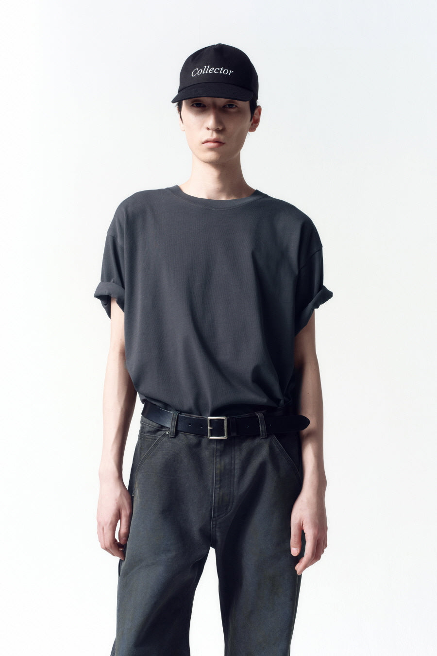 Insilence - Back Print Logo T-Shirt (Charcoal) product image 2 | TRAB K-Fashion Australia