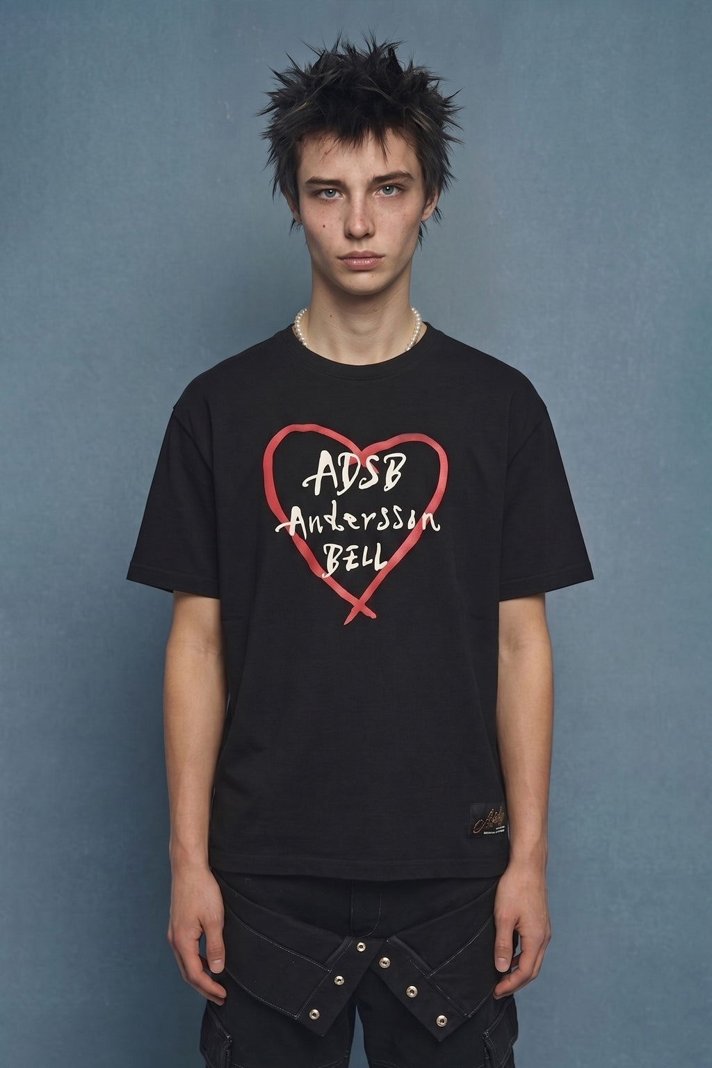 Andersson Bell - Unisex Heart Kelly Logo T-Shirt (Black/Red) product image 1 | TRAB K-Fashion Australia
