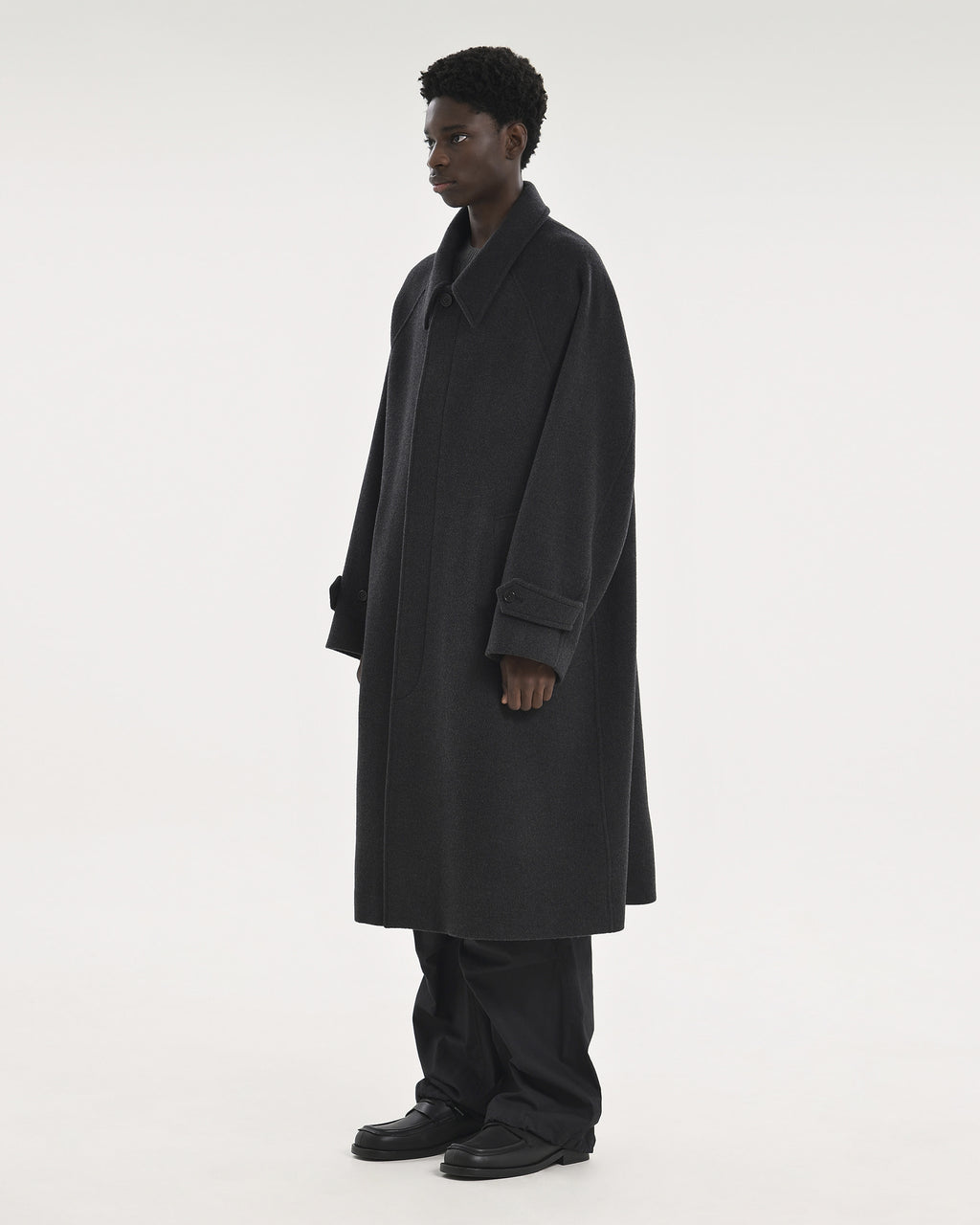 Brownyard - Balmacaan Coat (Charcoal) product image 3 | TRAB K-Fashion Australia