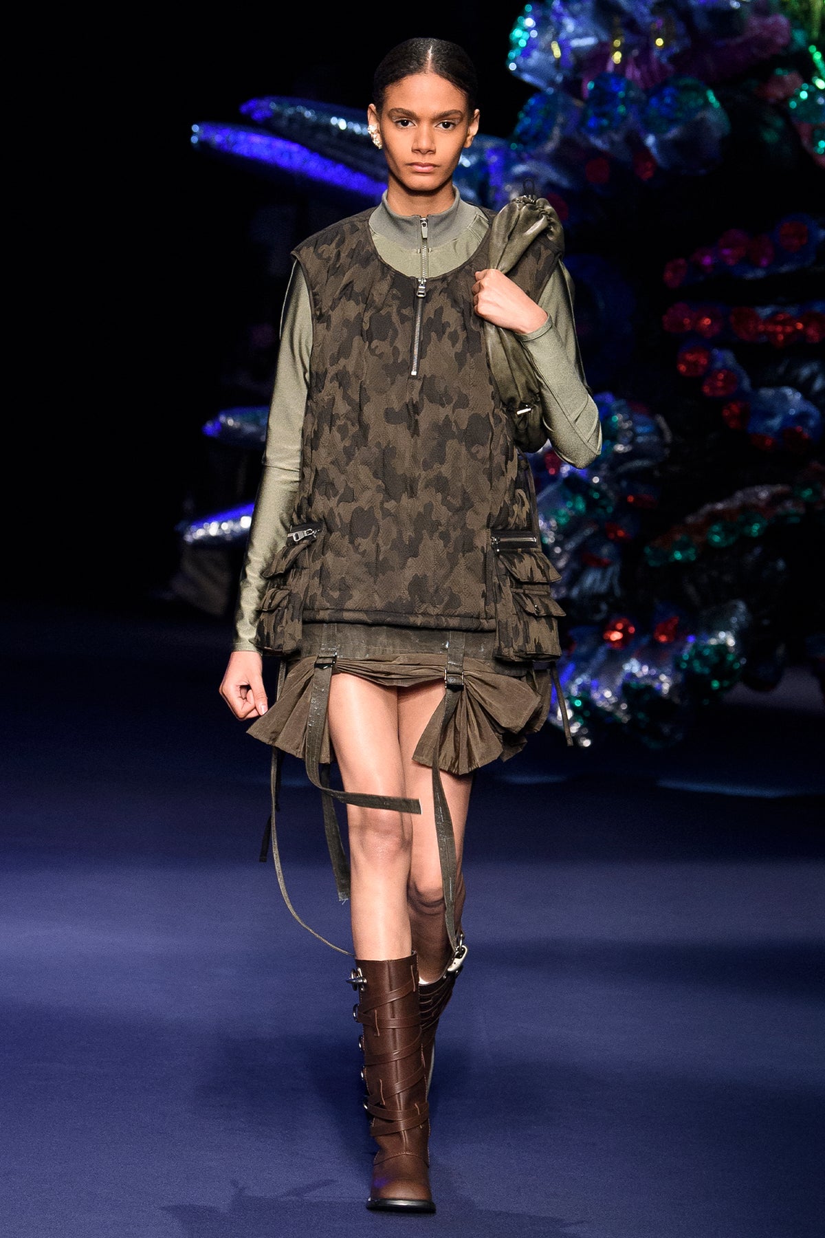 Andersson Bell - Camouflage Padded Turtle Vest (Green) product image 6 | TRAB K-Fashion Australia