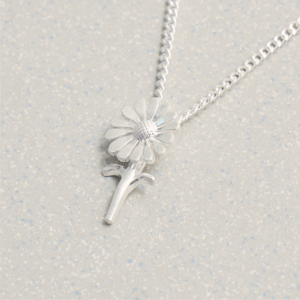 Towtow Archive - Daisy Necklace Circle (Silver) product image 3 | TRAB K-Fashion Australia