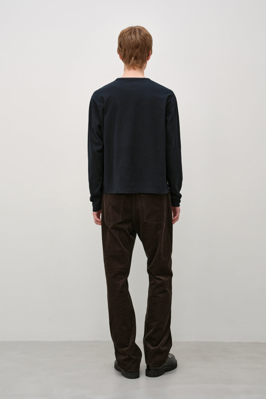 Insilence - Light Pitch Pocket Long Sleeve (Black) product image 2 | TRAB K-Fashion Australia