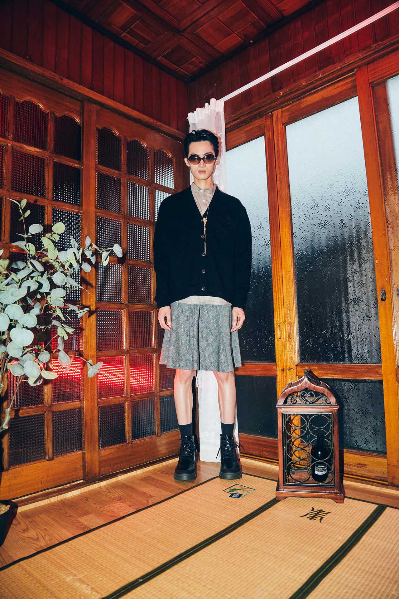 Ioedle - Logo Knit Cardigan (OC) product image 8 | TRAB K-Fashion Australia