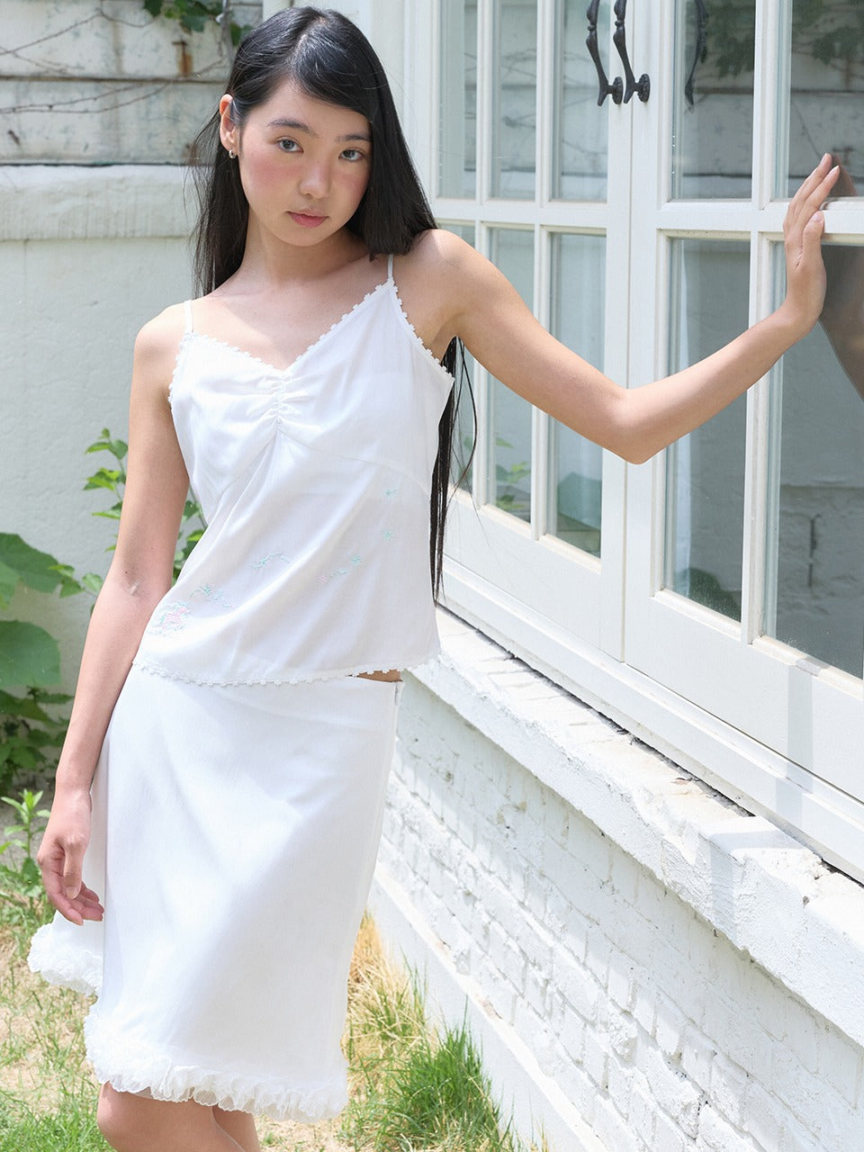 Margarin Fingers - Unicorn Stitch Sleeveless (White) product image 1 | TRAB K-Fashion Australia