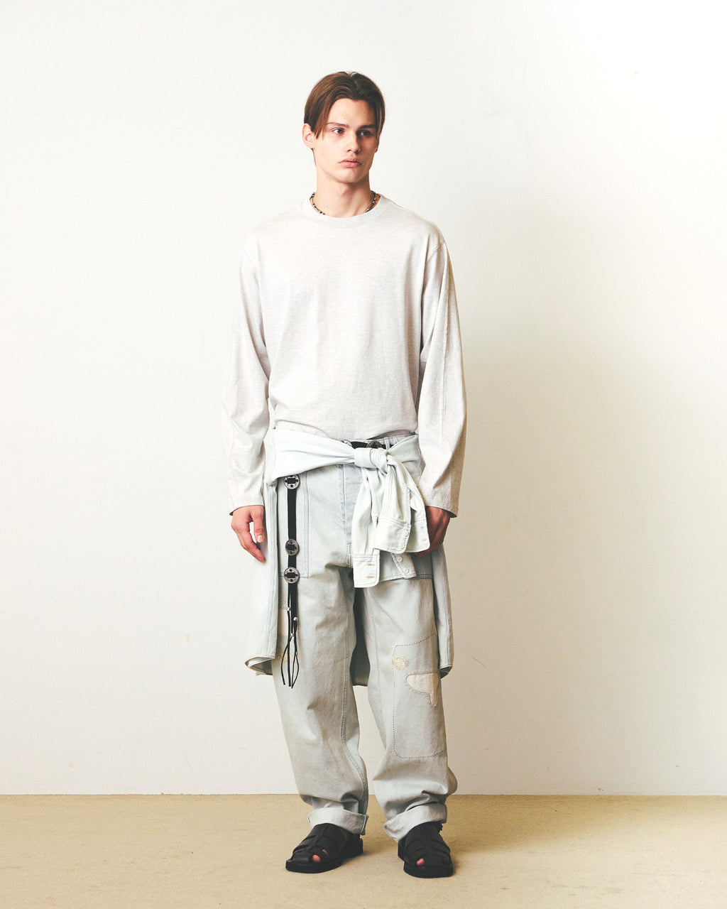 Eastlogue - Ea Basic L.s T-shirts (Oatmeal) product image 1 | TRAB K-Fashion Australia