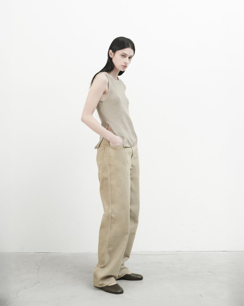 Brownyard - Slip Sleeveless Knit (Beige) product image 2 | TRAB K-Fashion Australia