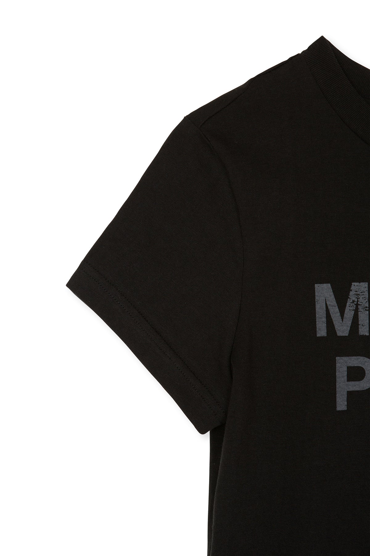 Matin Kim - Peaches Logo Graphic Crop Top (Black) product image 6 | TRAB K-Fashion Australia