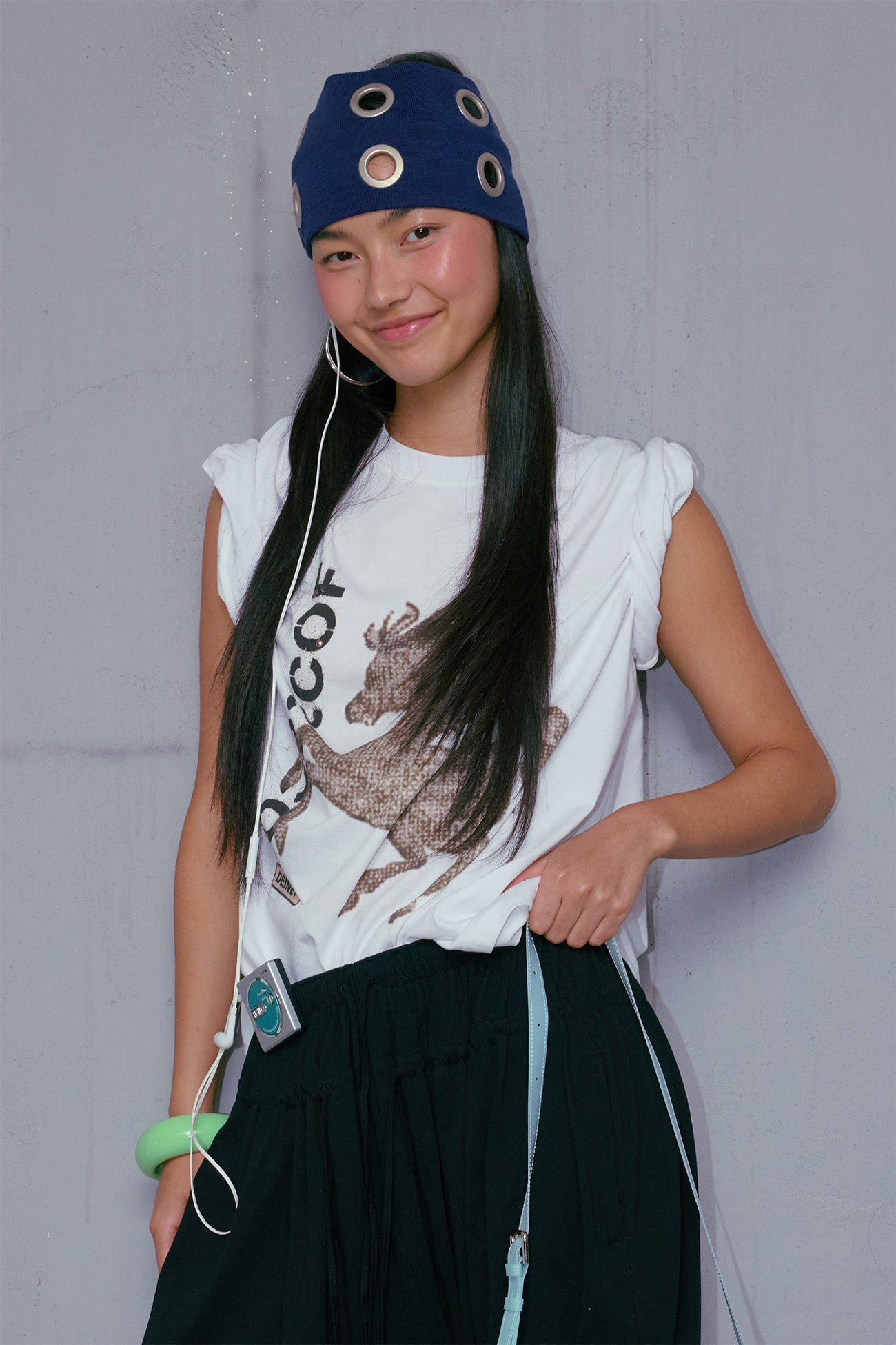 Deinet - Horse Graphic T-Shirt (White) product image 7 | TRAB K-Fashion Australia