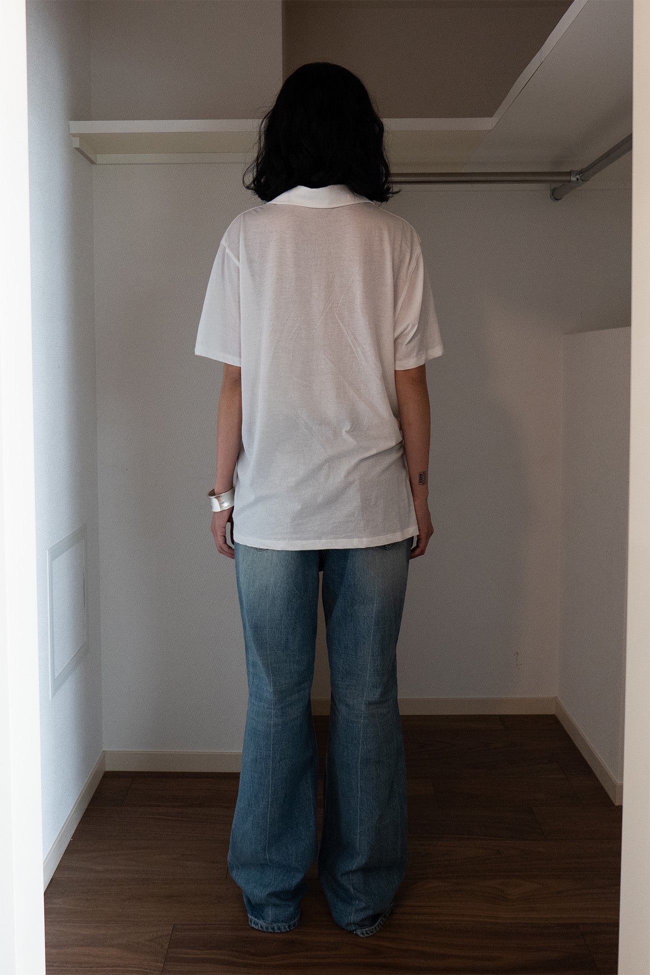 Deinet - Vintage Collar T-Shirt (White) product image 3 | TRAB K-Fashion Australia