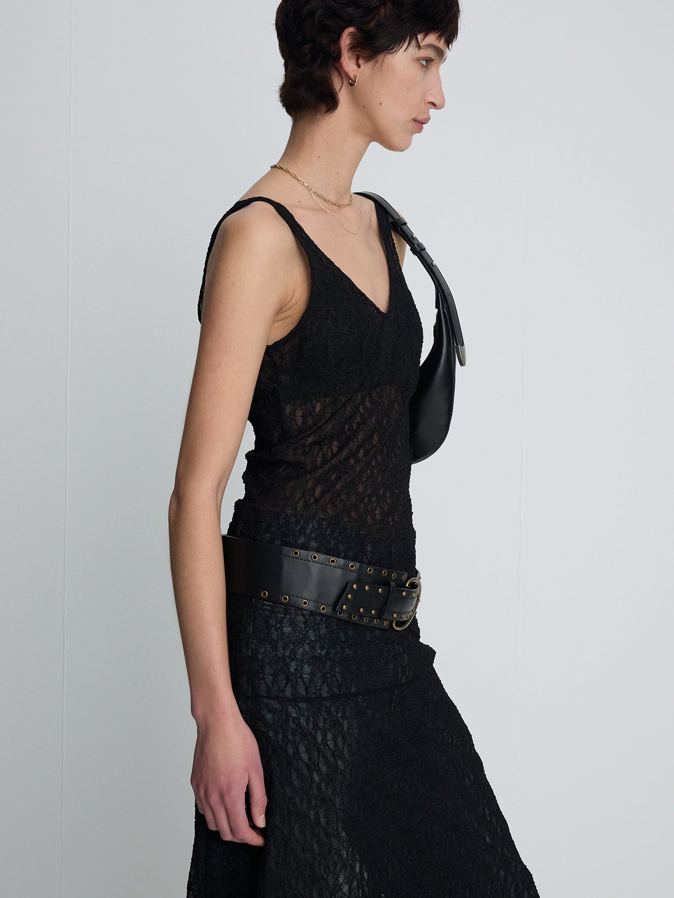 Tonywack - Lace Sleeveless Maxi Dress (Black) product image 9 | TRAB K-Fashion Australia