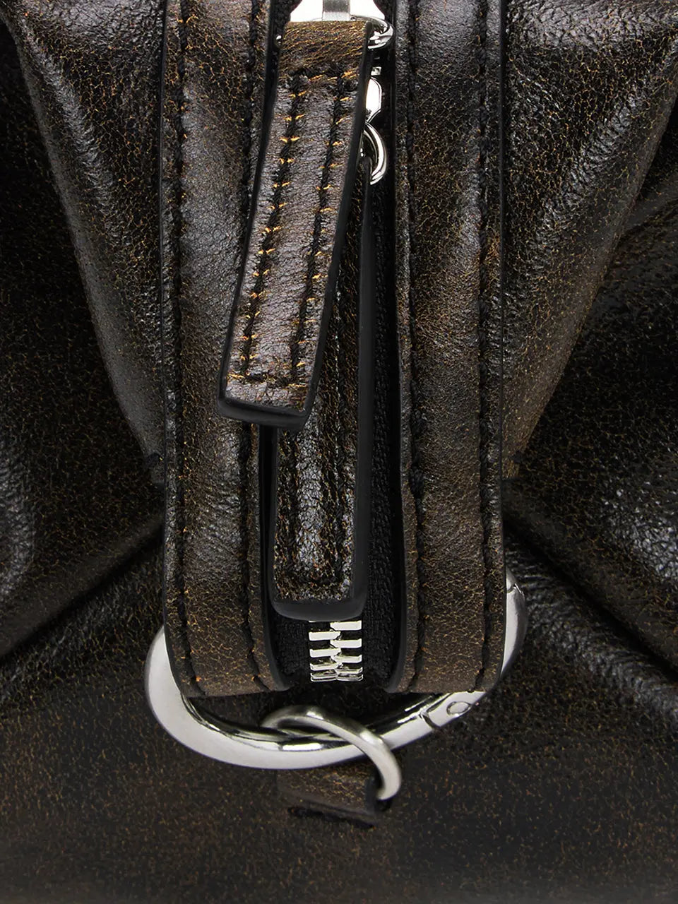 Marge Sherwood - Dumpling Ew Tote (Brown+Black Two-Tone Cracked) product image 9 | TRAB K-Fashion Australia