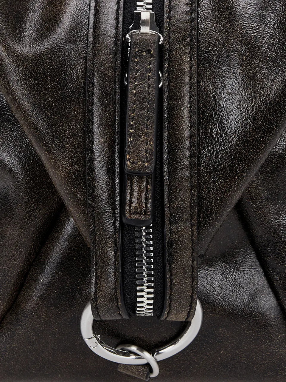 Marge Sherwood - Dumpling Tote (Brown+Black Two-Tone Cracked) product image 9 | TRAB K-Fashion Australia
