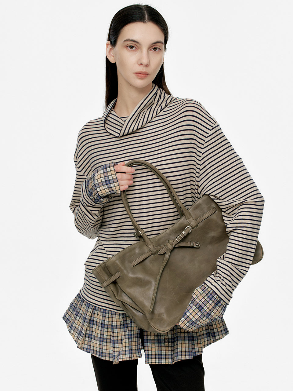 Marge Sherwood - Grandma Used Bag Large (Etoffe Pull-Up) product image 2 | TRAB K-Fashion Australia