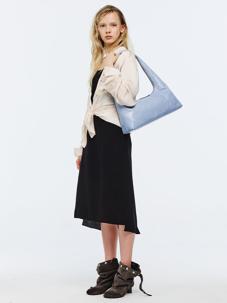 Marge Sherwood - Hobo Large (Blue Semi Veg) product image 3 | TRAB K-Fashion Australia