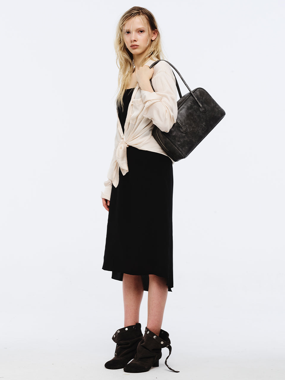 Marge Sherwood - Soft Boston (White+Grey Two-Tone Cracked) product image 3 | TRAB K-Fashion Australia
