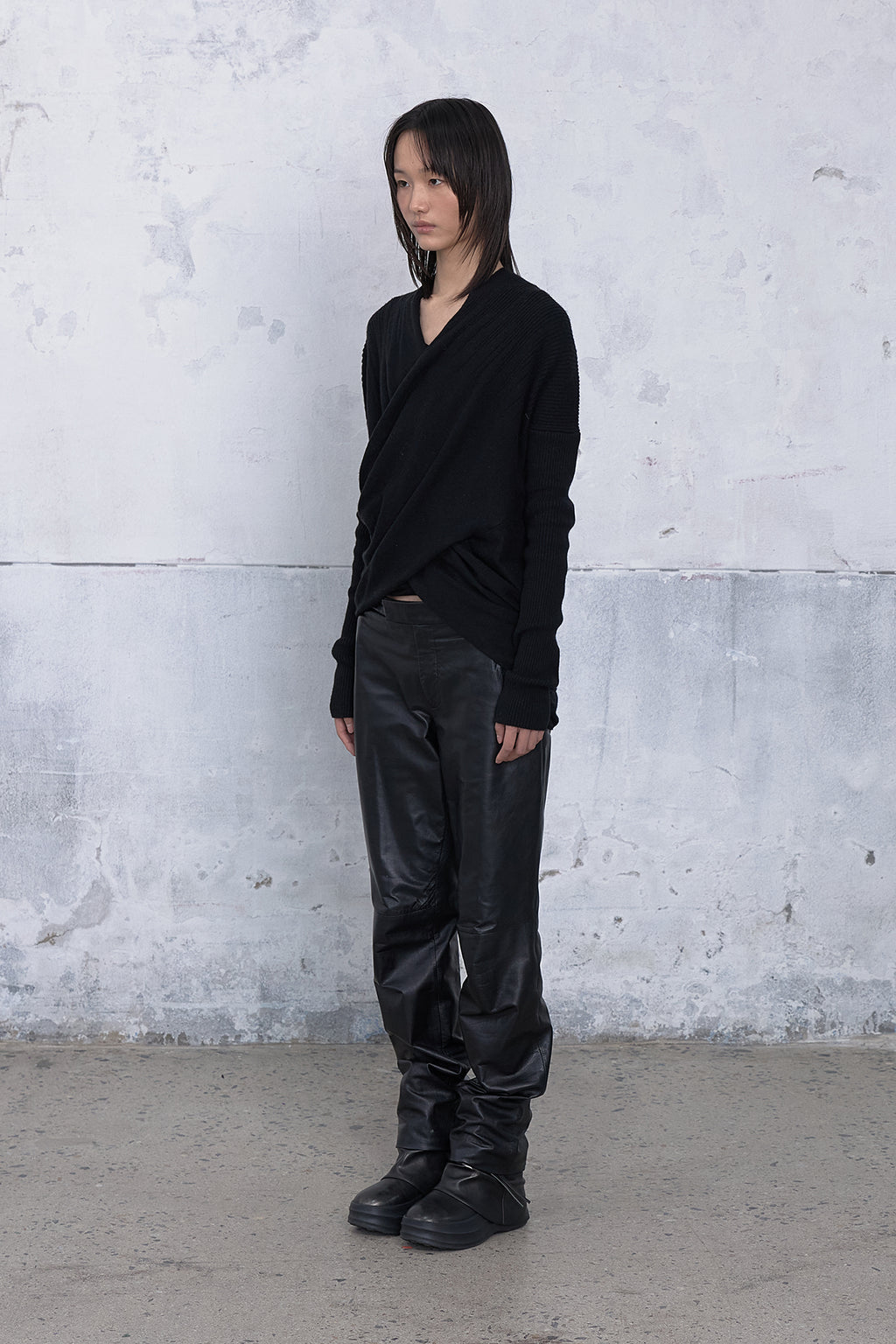 Deinet - Fluid Knit Drape Cardigan (Black) product image 2 | TRAB K-Fashion Australia