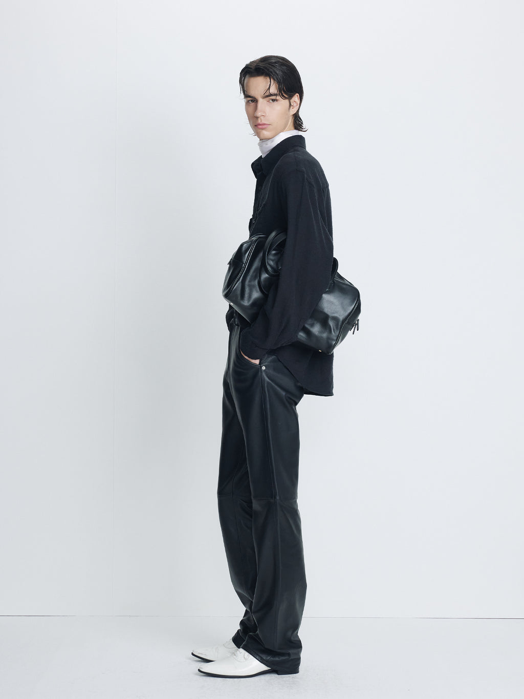 Tonywack - Brushed Silk Linen Utility Shirt (Black) product image 2 | TRAB K-Fashion Australia
